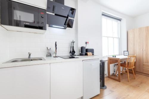 Kensington Garden Studio