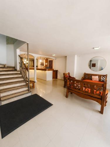 Hotel Armont Calarca in Calarca