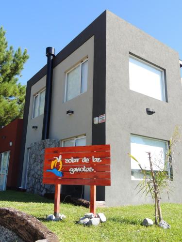 

Solar de las Gaviotas