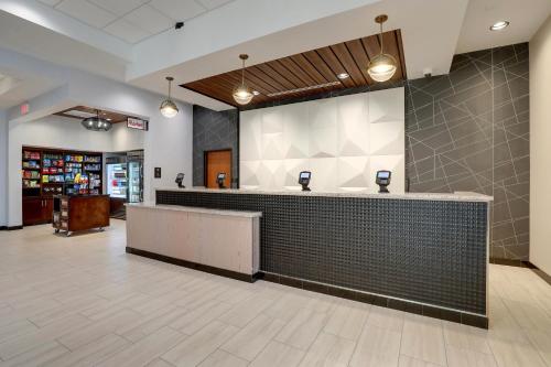Hall, Drury Plaza Hotel Nashville Southeast Century Farms in Anticoch (TN)