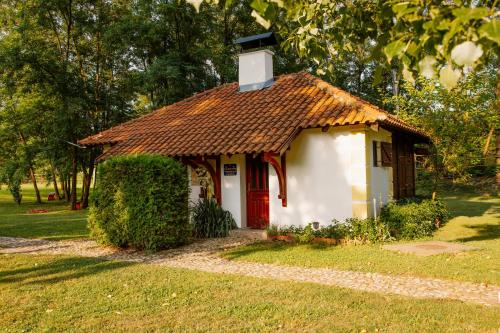 Izletište Ružić (Izletiste Ruzic) in Mrčajevci