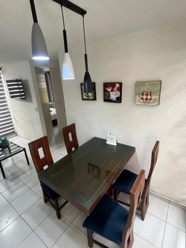 Apartment 10 minutes from the airport in La Alameda