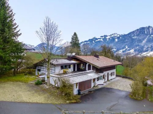 Flavon in Kitzbühel, Österreich