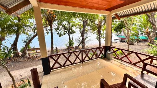 Balkons/terase, Sunset Cottages in Waigete