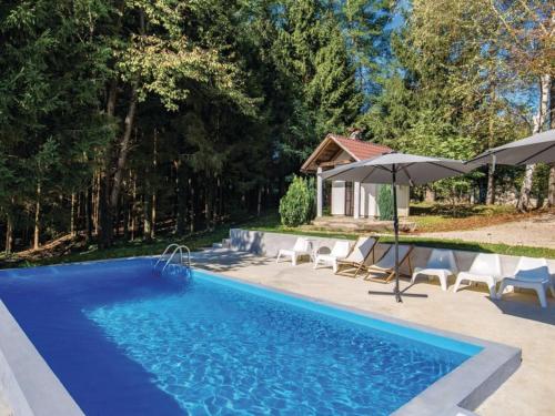 Viesnīcas āriene, Apartments & Rooms Latin - Quadruple Room in Plaski
