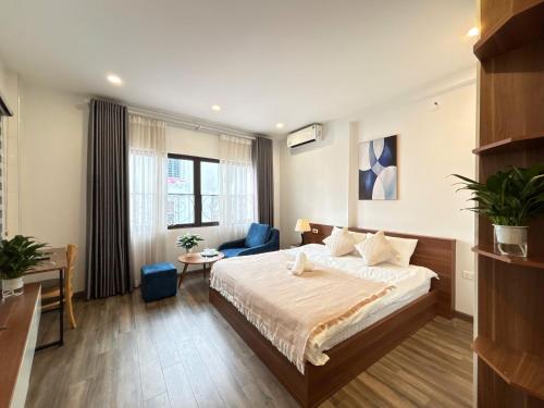 Trinh Cong Son Residence - Near West Lake & Lotte Mall