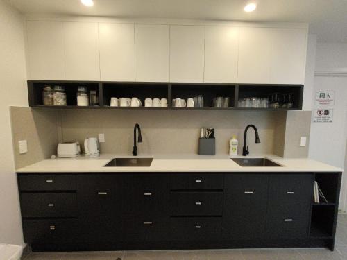 Удобства, Stay In Tekapo - Private Room with Shared Facilities in Лейк Текапо