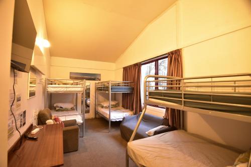 Stay In Tekapo - Private Room with Shared Facilities in Лейк Текапо