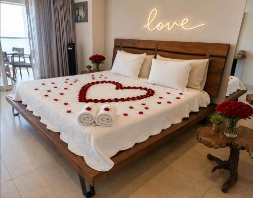 Luxurious Romantic Getaway decorations upon request