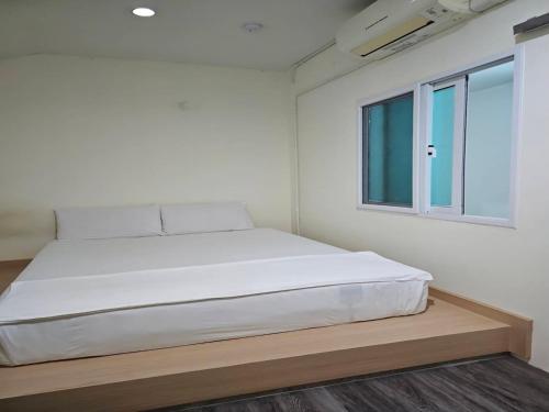 Homey Hostel Hatyai Room Type - Double Room
