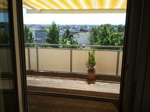 balkon/terras, Komfort Apartment 1 DG Jürgen Kunzi (Komfort Apartment 1 DG Jurgen Kunzi) in Filderstadt