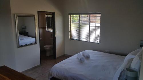 Apartment image 8