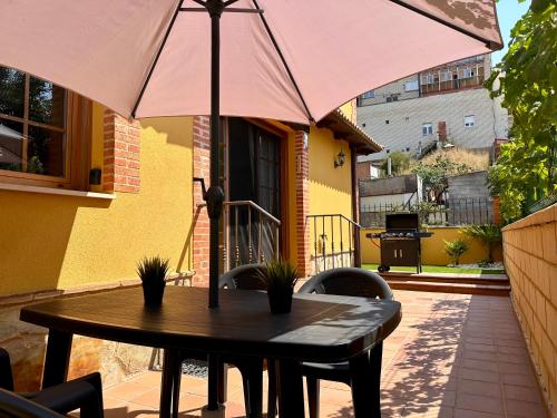 Iekārtas, Cama King Size, Jardín y Barbacoa a 10 min de León (Cama King Size, Jardin y Barbacoa a 10 min de Leon) in Virgen Del Camino
