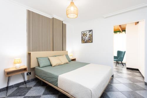 Stylish 4-Bedroom Apartment in Central Las Américas