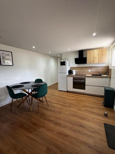 Longchamps 5 - Air-conditioned - Ground floor - Modern