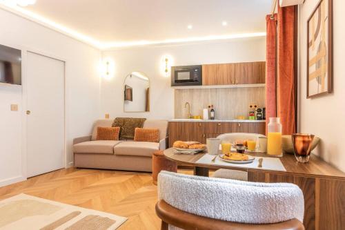 Stylish Studio with A/C for 3 Guests • Near Metro