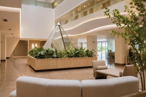AR Roca Esmeralda & SPA Hotel in Berdekatan Pusat