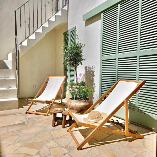 Stylish fishermans house on the beach ground floor