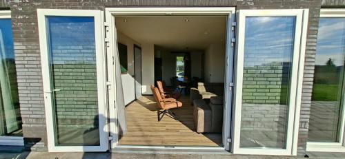 XXL Vakantiebungalow de Sleedoorn in Peel en Maas
