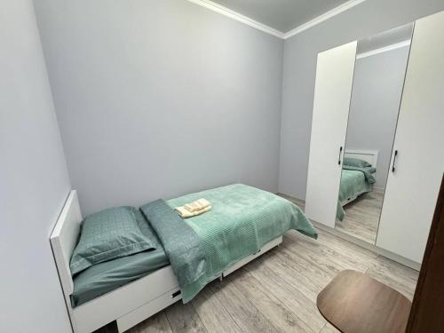 2 bedrooms, 3 beds