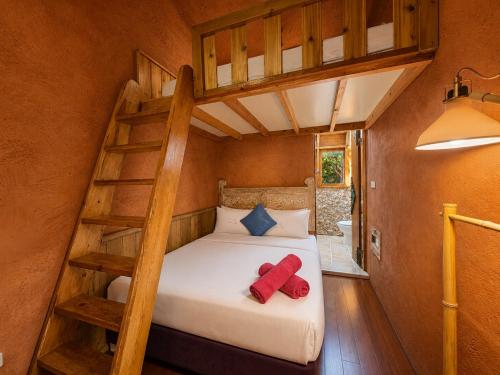 2 double beds