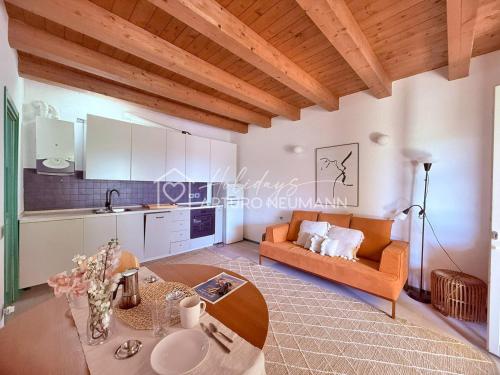 140- Appartamento trilocale al piano terra CURATO NEI DETTAGLI E IMMERSO NEL VERDE E RELAX DEL TAUNUS di NUMANA spiaggia E NAVETTA PRIVATA al WHITE BEACH CLUB INCLUSA