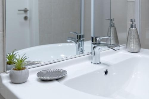 RELAX APARTMENT in the Mountains in Roaschia