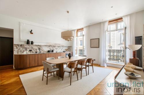 UrbanFlat 197 - Appartement Champs Elysees Saint Honore