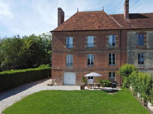 Maison spacieuse au Haras du Pin in Silly-en-Gouffern