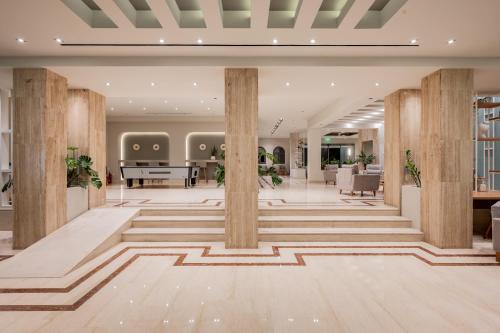 المرافق, Hotel Palmyra in Argassi