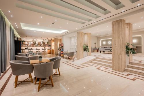المرافق الترفيهية, Hotel Palmyra in Argassi
