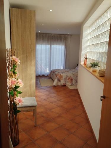 Casa La Abadía (Casa La Abadia) in Cervera del Maestre
