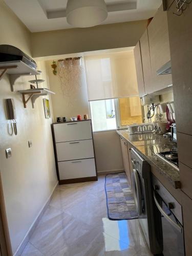 Lumineux appartement a Bouznika in 아인 조라