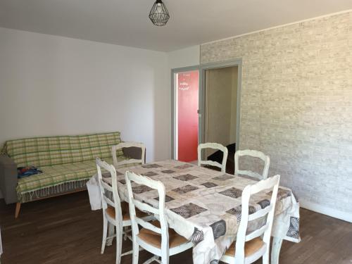 Isma in Monts-sur-Guesnes