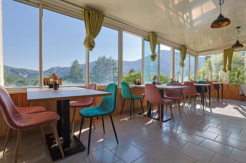 Camping RCN Les Collines de Castellane in La Garde (Provence-Alpes-Cote d'Azur)