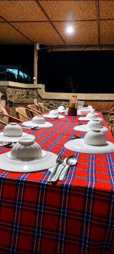 Eagle Nest lake Natron Lodge in Нгоронгоро