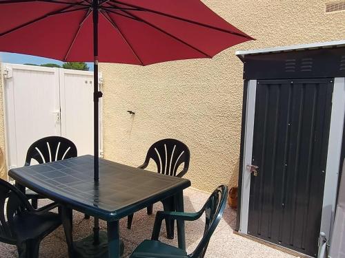Villa T2 avec piscine et parking à Port Leucate, 4 personnes - FR-1-81-388