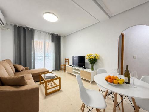 Blasco Ibañez apartment by Del Cura beach