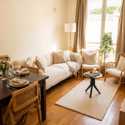 Appartement Charmant 17e
