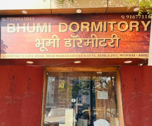 Utvendig, Bhumi Dormitory Near Us Embassy BKC Only Males in Dadar