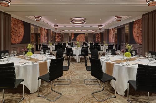 Banquet hall, Hamburg Marriott Hotel in City Center