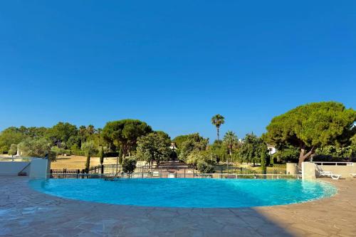 Antibes - Studi 2 personnes - Parking - Piscine - Climatisation