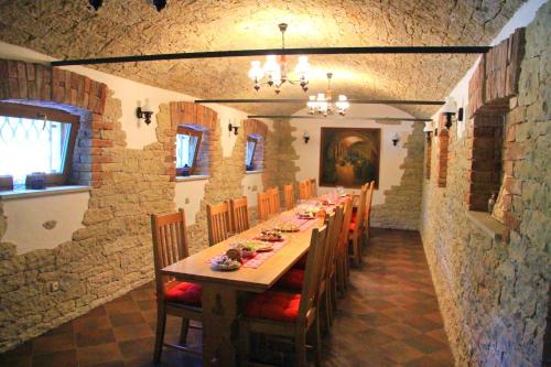 Banketu zāle, Pension Mandl in Rajec-Jestrebi