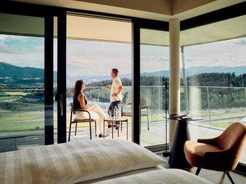 Balcony/terrace, TAUROA Schonberghof Spielberg in Spielberg