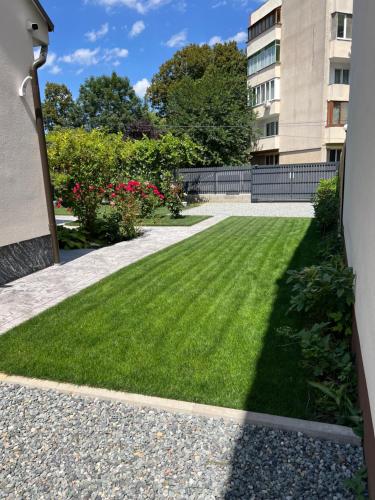 Dārzs, Casa Racolța Central Garden (Casa Racolta Central Garden) in Kampia Turzī