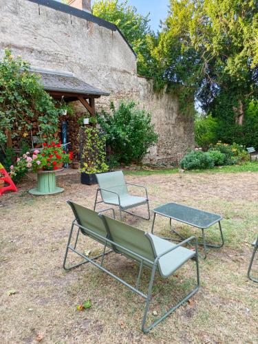 L'Aventure in Chateauneuf-sur-Loire