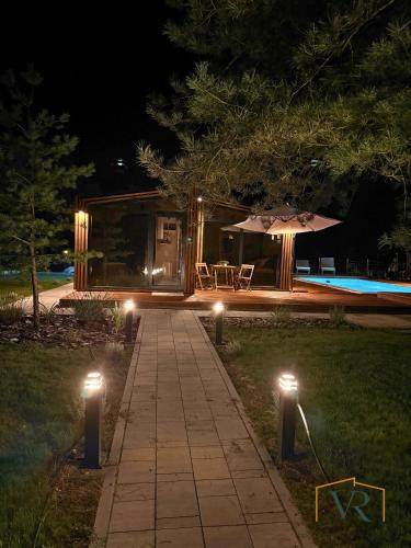 Villa Ruj Retreat Deliblatska Peščara (Villa Ruj Retreat Deliblatska Pescara) in Dubovac