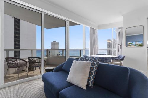 Fontainebleau II Tresor Ocean View Huge 1BR Suite - image 4