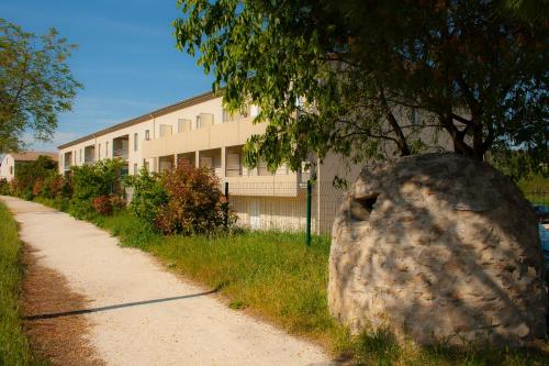 La Résidence Des Oliviers - Accommodation - Bagnols-sur-Cèze