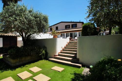 Villa Silvia direttamente sul mare in Caronia (Sicily)